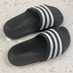 Adidas kids sandal size 11